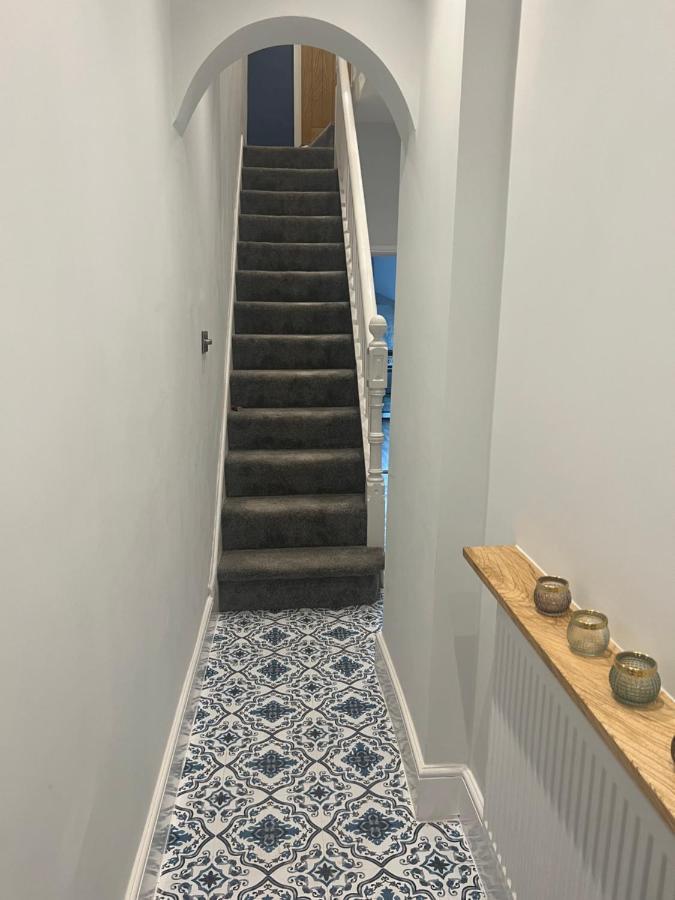 Luxury 2 Bed Apartment Great Location Stoke-on-Trent Kültér fotó