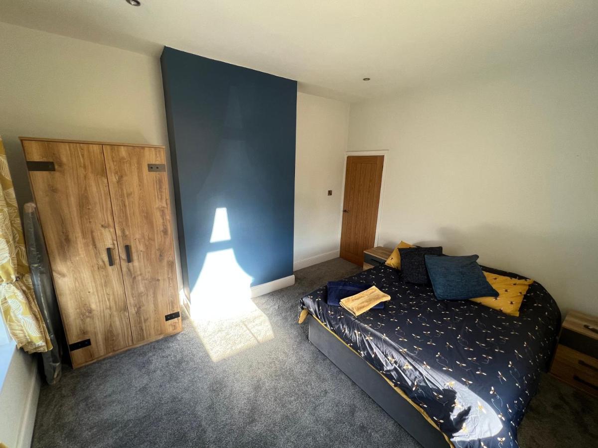 Luxury 2 Bed Apartment Great Location Stoke-on-Trent Kültér fotó