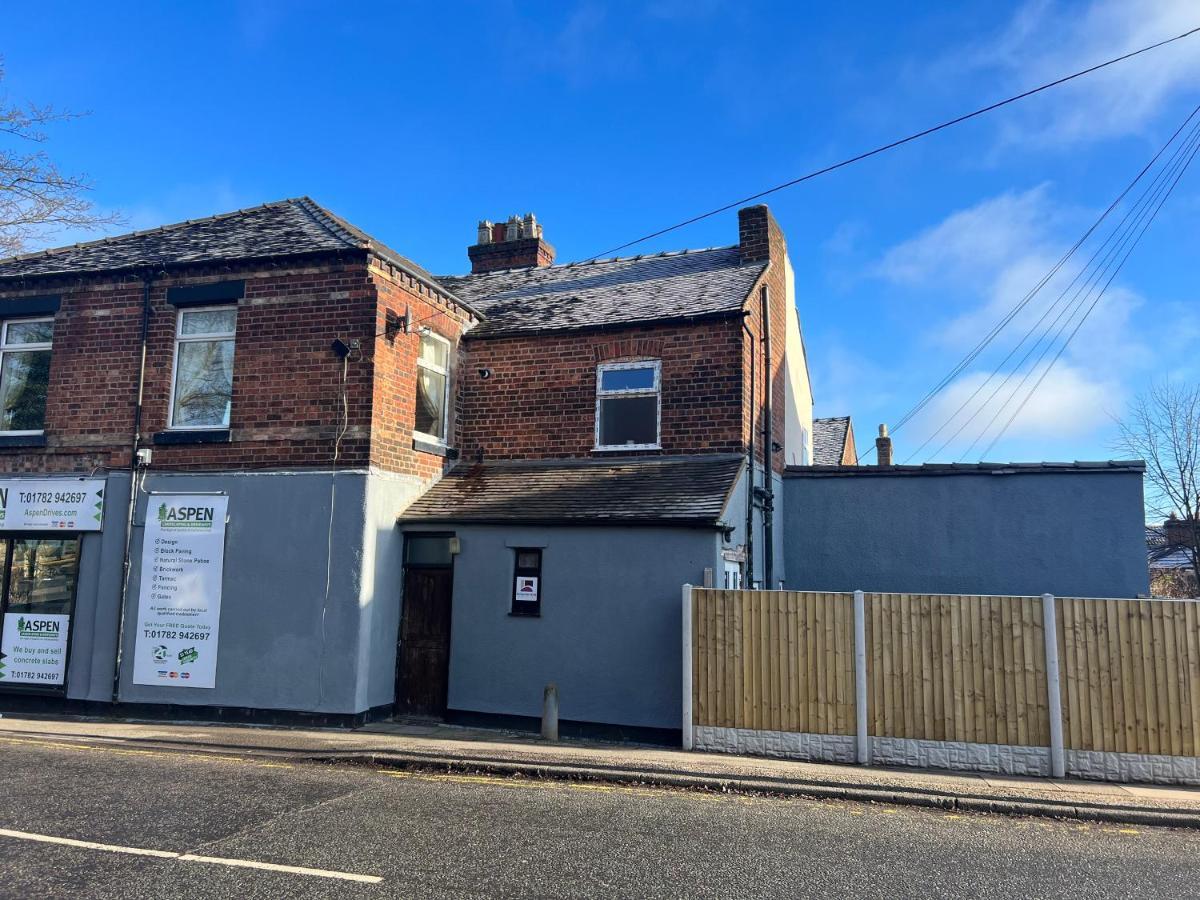 Luxury 2 Bed Apartment Great Location Stoke-on-Trent Kültér fotó