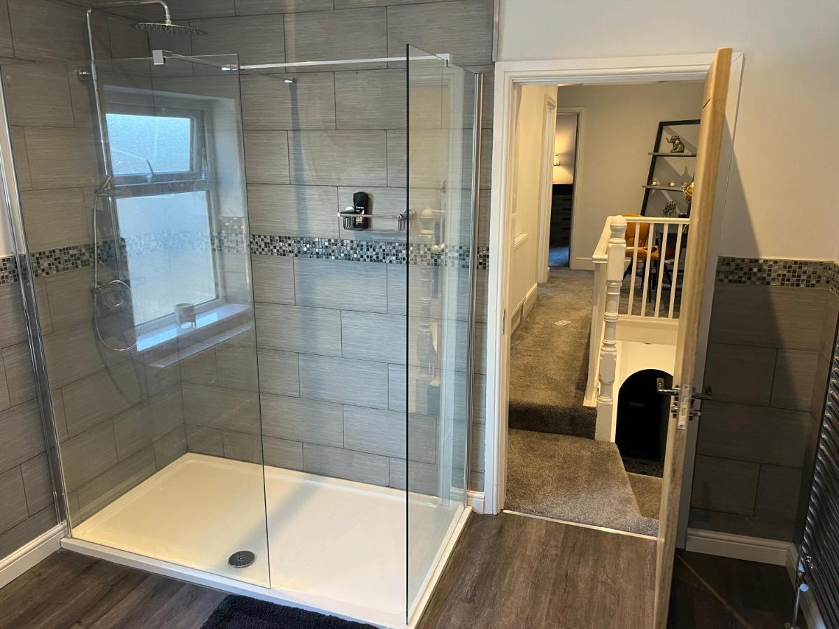 Luxury 2 Bed Apartment Great Location Stoke-on-Trent Kültér fotó